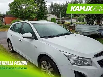 Valkoinen Käytetty 2013 Chevrolet Cruze LTZ Farmari | 6 890 €