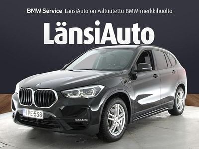 Käytetty BMW X1 Sport Line 220 HP (161 kW) 2021 Katumaasturi