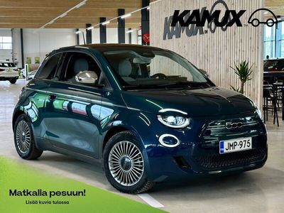 käytetty Fiat 500e La Prima 118hv 42kWh / Juuri tullut! / Panorama / Autopilot / ACC / LED -Ajovalot / KeylessGo /