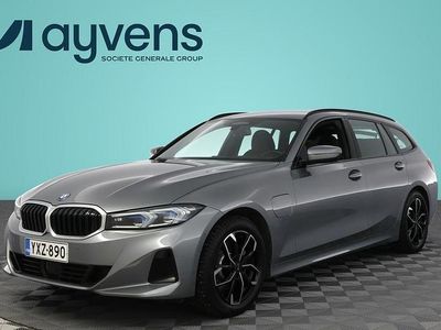 Harmaa Käytetty 2024 BMW 330e Farmari | 41 900 €
