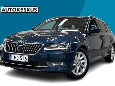 Sininen Käytetty 2016 Skoda Superb Style Farmari | 20 900 € (Perustarjous)