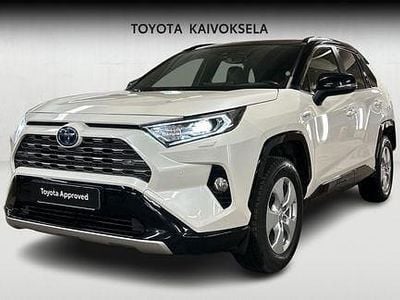 Valkoinen Käytetty 2022 Toyota RAV4 Style Katumaasturi | 39 500 € (Hieman kallis)