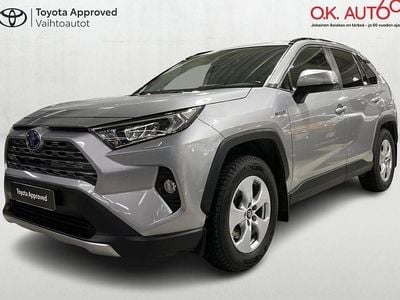 Hopea Käytetty 2022 Toyota RAV4 Hybrid Active Katumaasturi | 32 700 € (Hyvä tarjous)