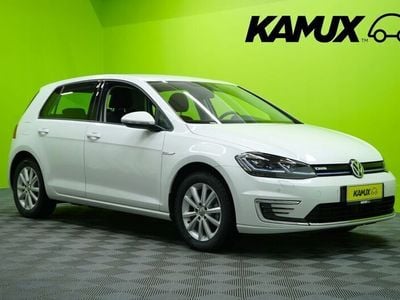 Pure white Käytetty 2020 VW e-Golf Viistoperä | 22 900 €