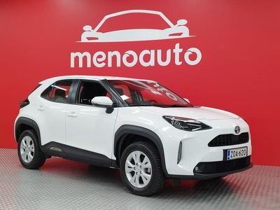 Käytetty 2022 Toyota Yaris Cross Active Katumaasturi | 23 950 € (Perustarjous)