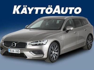 Käytetty Volvo V60 Inscription 317 HP (233 kW) 2019 Harmaa Farmari