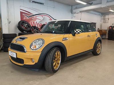 käytetty Mini Cooper S R56 Hatchback 174hp