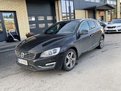 käytetty Volvo V60 D4 Classic Summum aut