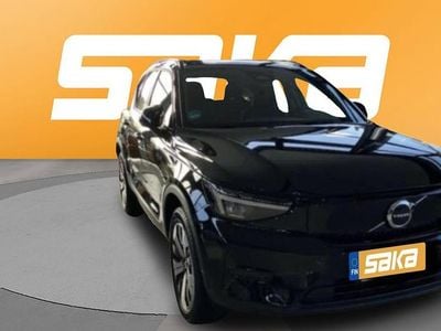 Käytetty 2023 Volvo XC40 Core Katumaasturi | 31 900 € (Perustarjous)