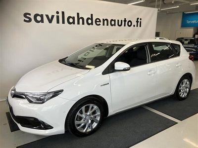 Valkoinen Käytetty 2016 Toyota Auris Hybrid Active Viistoperä | 14 900 € (Perustarjous)