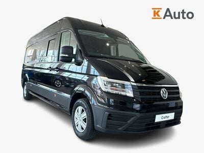 Musta Käytetty 2024 VW Crafter Van | 94 500 €