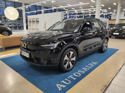 Käytetty 2023 Volvo XC40 Plus Katumaasturi | 34 900 € (Perustarjous)