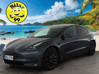 Käytetty 2022 Tesla Model 3 Performance Sedan | 33 240 € (Perustarjous)
