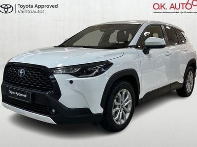 Käytetty Toyota Corolla Cross Active 194 HP (142 kW) 2023 Valkoinen Katumaasturi