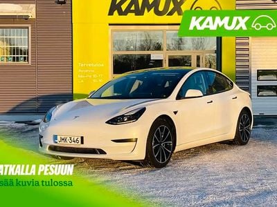 Käytetty Tesla Model 3 Standard Range Plus 239 kW (325 HP) 2021 Valkoinen Sedan