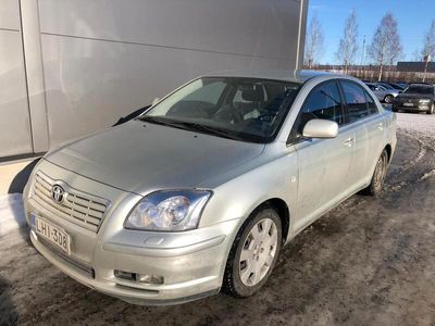 käytetty Toyota Avensis 2,0 VVT-i Linea Sol Elegant aut. 4ov - Luotettava