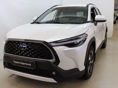 Käytetty Toyota Corolla Cross Edition 194 HP (142 kW) 2022 Valkoinen Katumaasturi