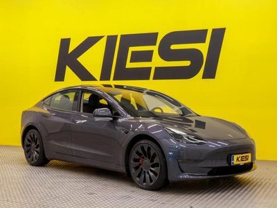 käytetty Tesla Model 3 Performance Dual AWD Refresh / 23vm / AMD Ryzen / Ilmalämpöpumppu / Autopilot / Lasikatto / Premium Audio / ALV