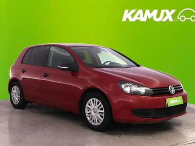 Punainen Käytetty 2010 VW Golf Trendline Sedan | 2 790 € (Perustarjous)
