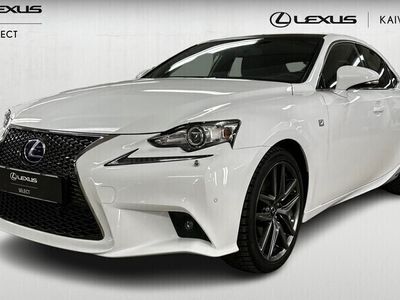 Lexus IS300h