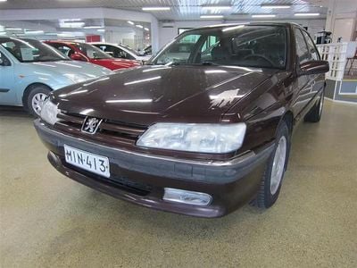 Met. punainen Käytetty 1998 Peugeot 605 Sedan | 2 000 €