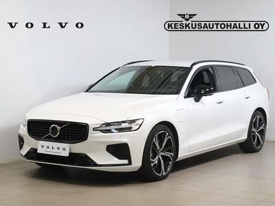 Käytetty Volvo V60 350 HP (257 kW) 2025 Valkoinen Farmari