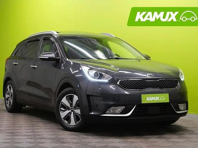 Käytetty Kia Niro 105 HP (77 kW) 2017 Hopea / harmaa Katumaasturi