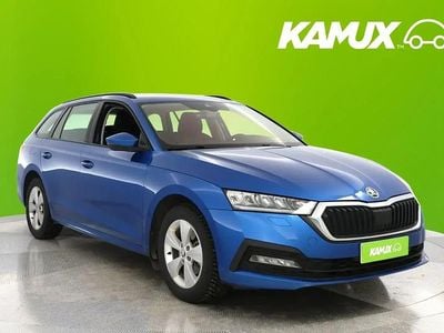 Käytetty Skoda Octavia Ambition 110 HP (80 kW) 2024 Sininen Farmari