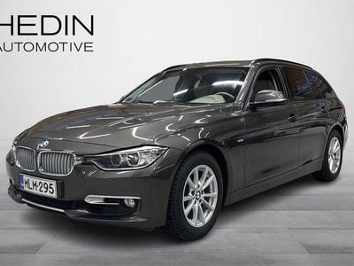 Ruskea Käytetty 2013 BMW 320 Farmari | 12 990 € (Perustarjous)