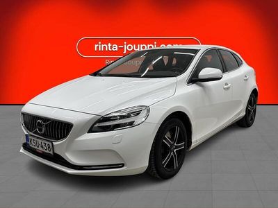 Valkoinen Käytetty 2018 Volvo V40 Business Edition Viistoperä | 21 490 € (Kallis)