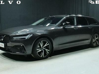 Harmaa Käytetty 2025 Volvo V90 Plus Farmari | 48 900 € (Kallis)