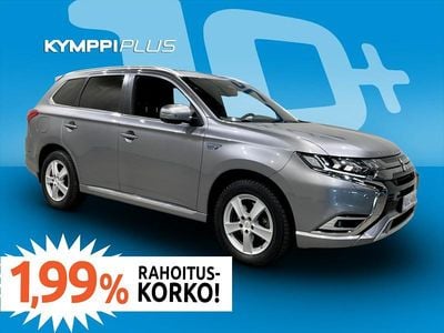 Käytetty Mitsubishi Outlander P-HEV Instyle 135 HP (99 kW) 2018 Katumaasturi