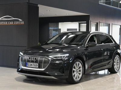 käytetty Audi e-tron 2,99% Korko 50 quattro "Tour" paketti Active Cruise Nahkat CarPlay Ilmajousitus Vetokoukku