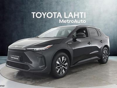 Käytetty Toyota bZ4X Style 252 kW (343 HP) 2023 Katumaasturi