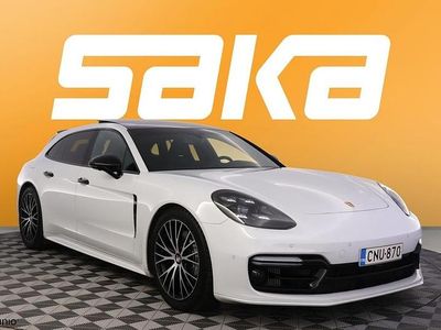 Porsche Panamera 4