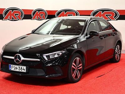 Käytetty Mercedes A250 Business 160 HP (117 kW) 2023 Musta Sedan