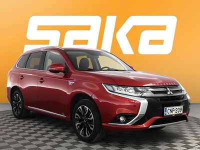 Käytetty Mitsubishi Outlander P-HEV Instyle 163 HP (119 kW) 2016 Katumaasturi