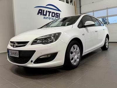 Valkoinen Käytetty 2013 Opel Astra Enjoy Farmari | 3 770 € (Perustarjous)
