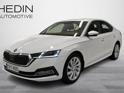 Valkoinen Käytetty 2021 Skoda Octavia Style Sedan | 23 450 € (Perustarjous)