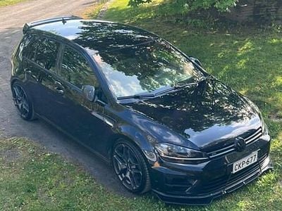 Käytetty 2014 VW Golf VII R Viistoperä | 24 900 €