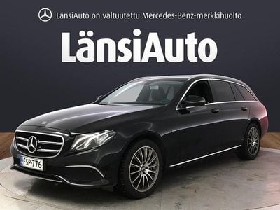 Musta Käytetty 2019 Mercedes E300 Avantgarde Edition Farmari | 25 680 € (Perustarjous)