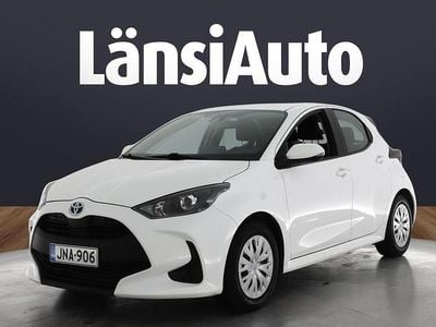 Käytetty Toyota Yaris Hybrid Active 92 HP (67 kW) 2023 Viistoperä