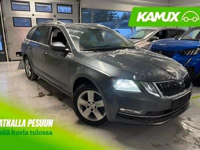 Käytetty Skoda Octavia Style 150 HP (110 kW) 2018 Hopea / harmaa Farmari
