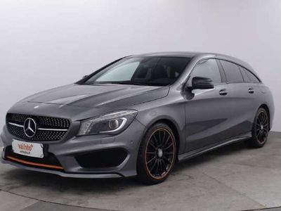 käytetty Mercedes A200 CLA-sarjaShooting Brake AMG Line Orange Art / Exclusive / Night / Tunnelmavalot / Harmankardon / Tutkat