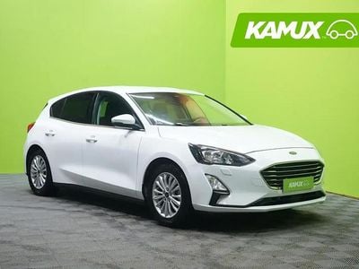 Käytetty Ford Focus Titanium 125 HP (91 kW) 2021 Valkoinen Sedan