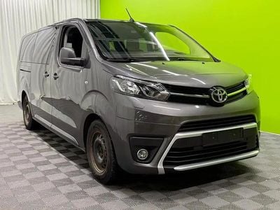 Hopea / harmaa Käytetty 2017 Toyota Proace Verso Farmari | 24 480 € (Kallis)