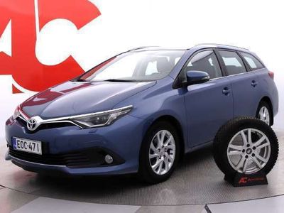 Sininen Käytetty 2015 Toyota Auris Touring Sports Multidrive S Farmari | 12 990 €