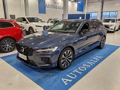 Käytetty Volvo V60 Plus 253 HP (186 kW) 2025 Farmari