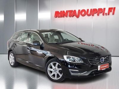 Käytetty Volvo V60 Summum 163 HP (119 kW) 2014 Farmari