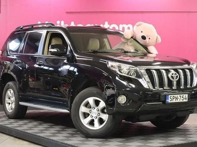 Käytetty 2014 Toyota Land Cruiser Luxury Katumaasturi | 49 900 € (Hieman kallis)
